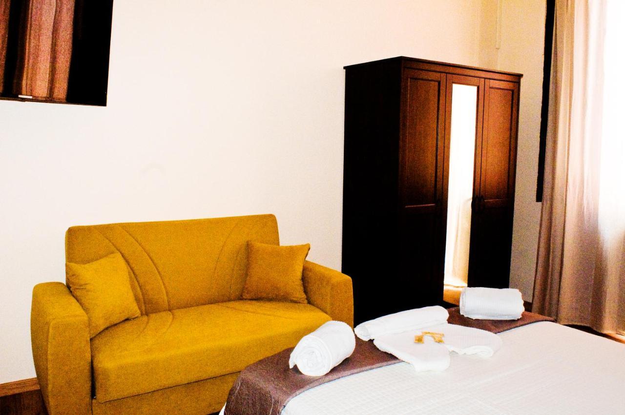 B&B Affittacamere Trigona Misterbianco Buitenkant foto