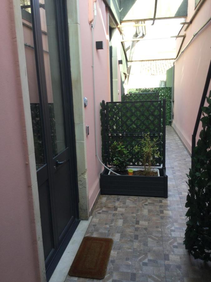 B&B Affittacamere Trigona Misterbianco Buitenkant foto
