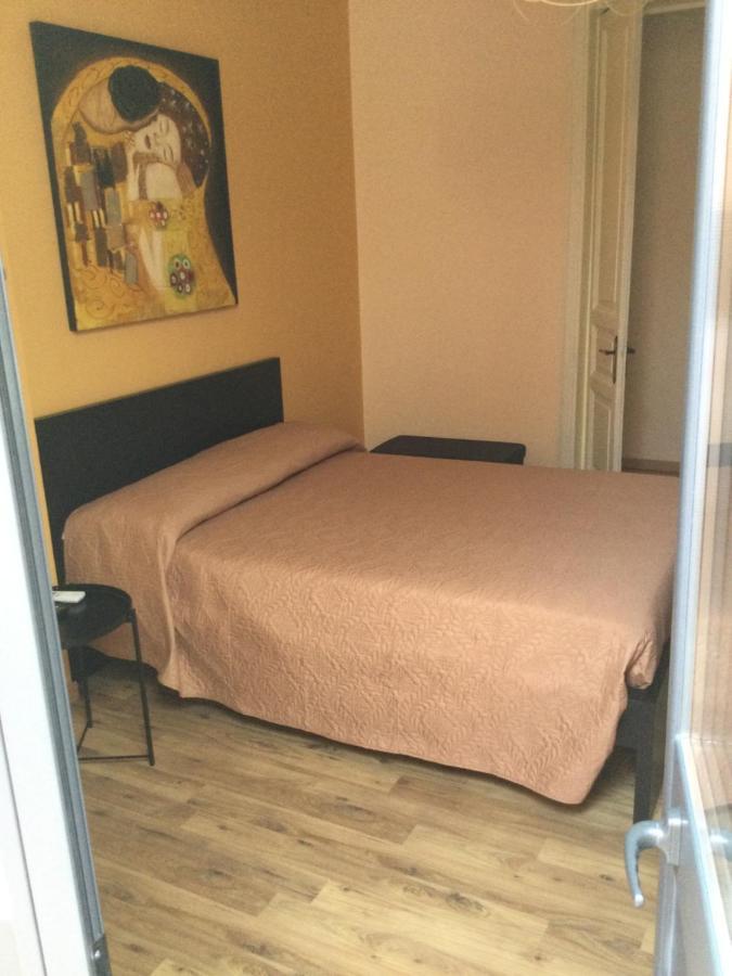 B&B Affittacamere Trigona Misterbianco Buitenkant foto